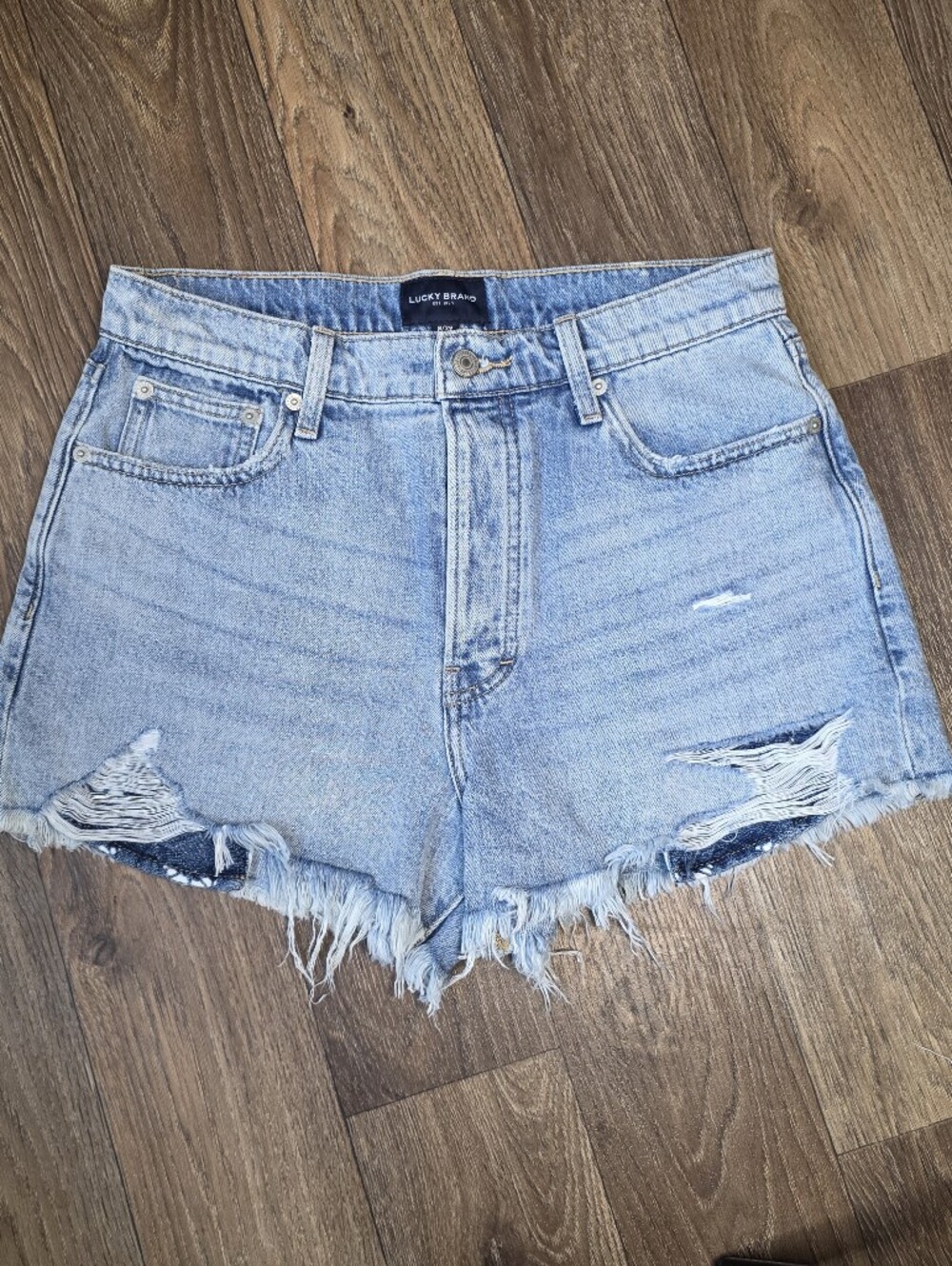 Lucky Brand MOM High Rise Distressed Short